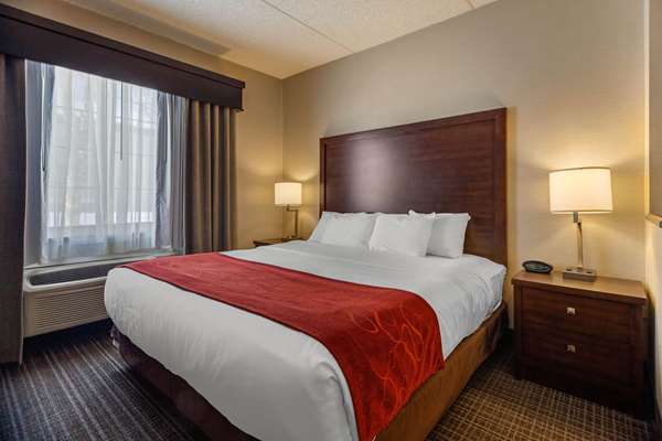 Suite - Comfort Suites Green Bay
