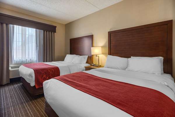 Suite - Comfort Suites Green Bay
