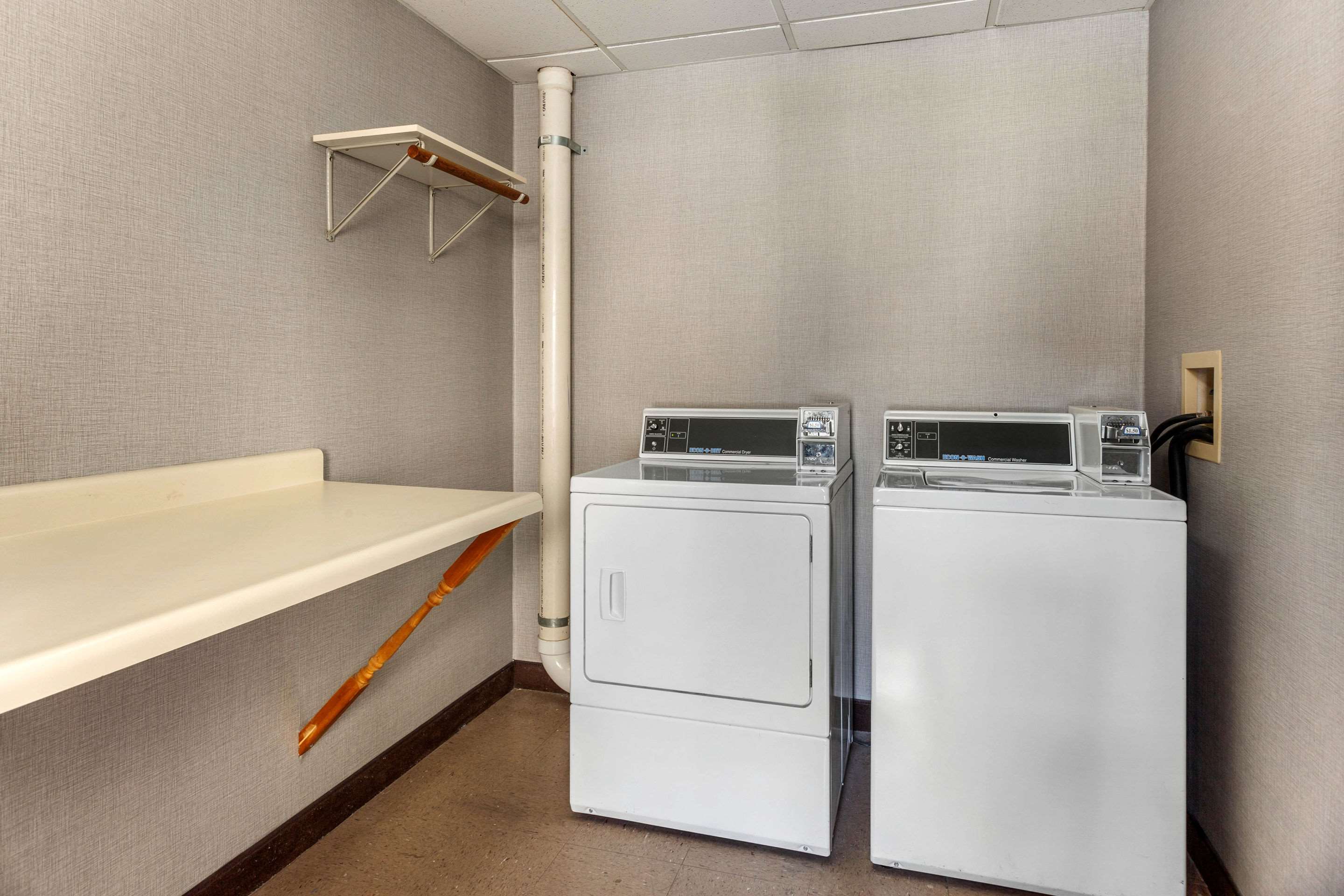Guest laundry facilities