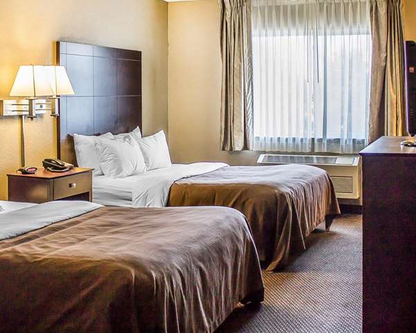  - Quality Inn & Suites Sturgeon Bay