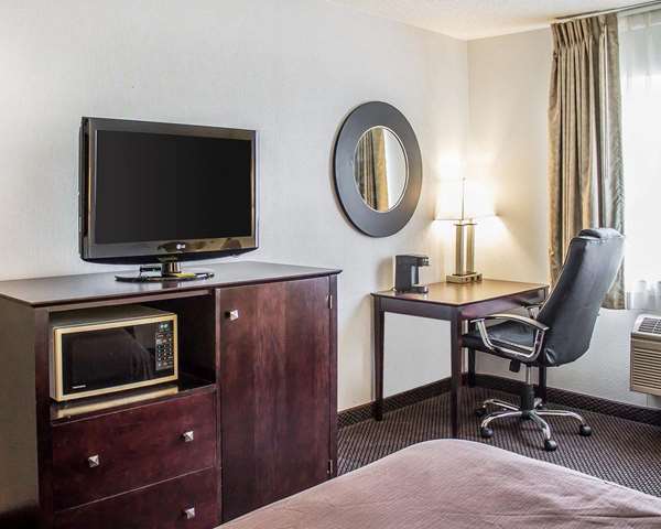  - Quality Inn & Suites Sturgeon Bay