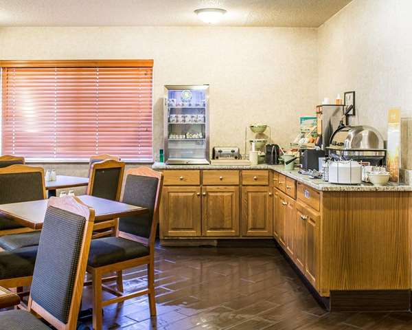 Amenities - Quality Inn & Suites Sturgeon Bay
