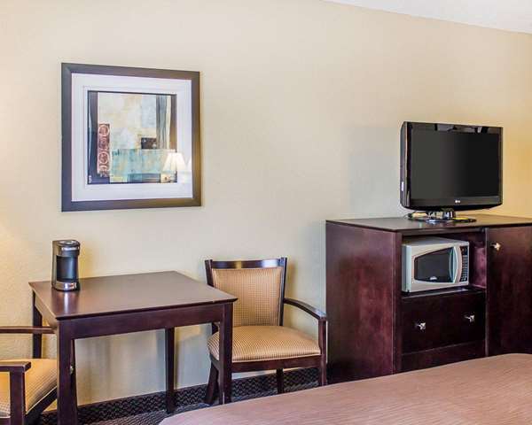  - Quality Inn & Suites Sturgeon Bay