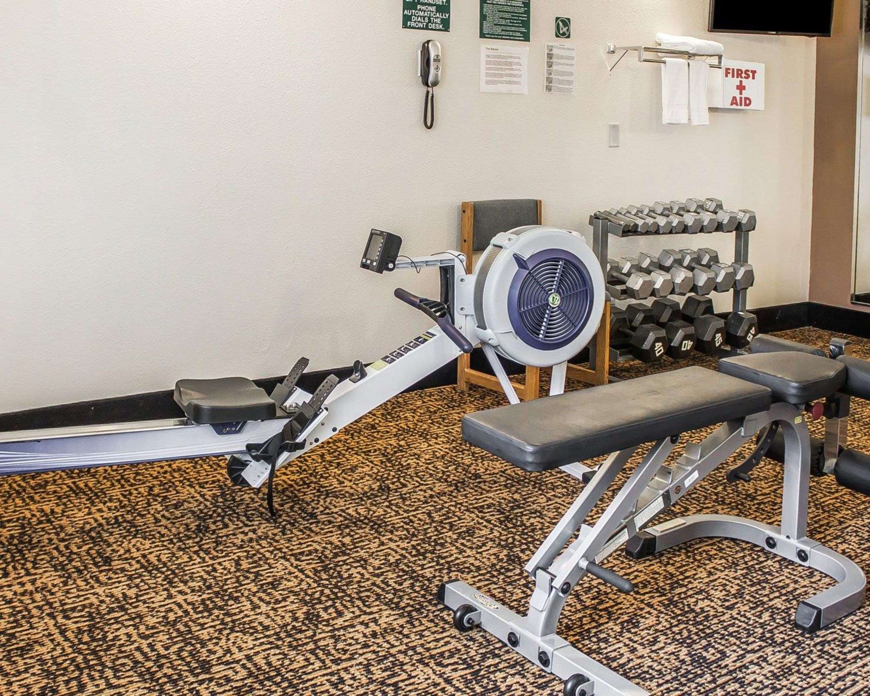 Fitness center | Quality Inn Manitowoc