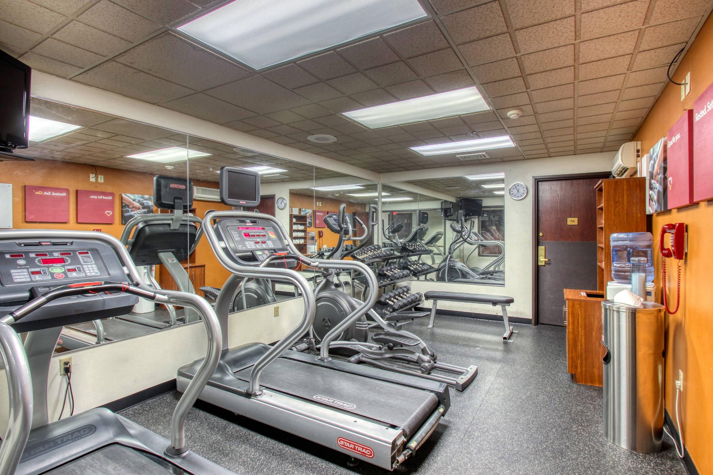 Fitness center | Comfort Suites Madison West