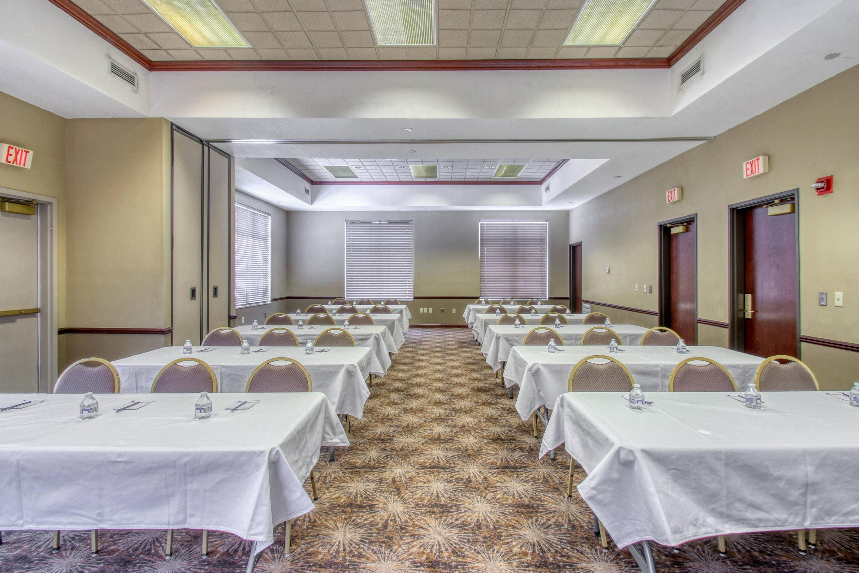 Meeting room | Comfort Suites Madison West
