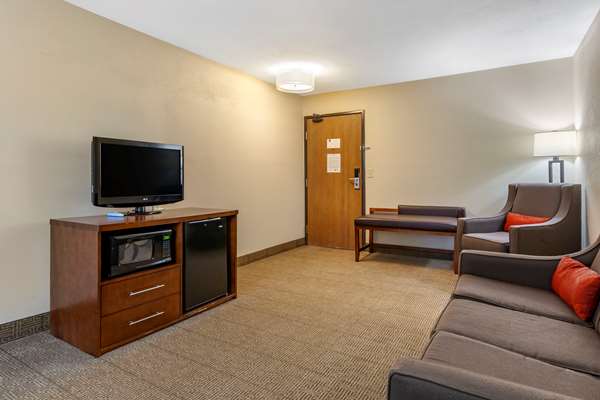 Suite - Comfort Inn Rhinelander