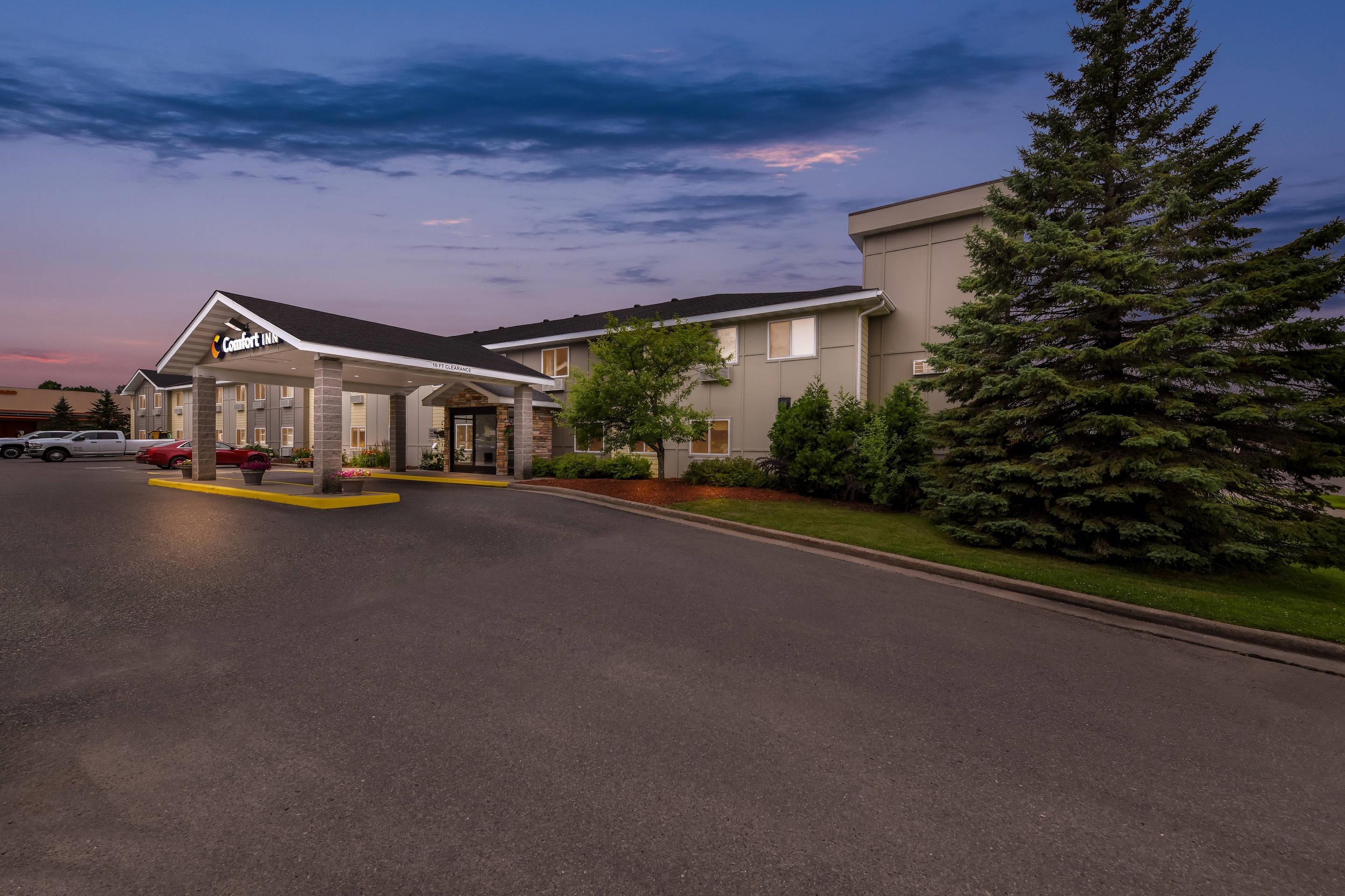 Twilight | Comfort Inn Rhinelander