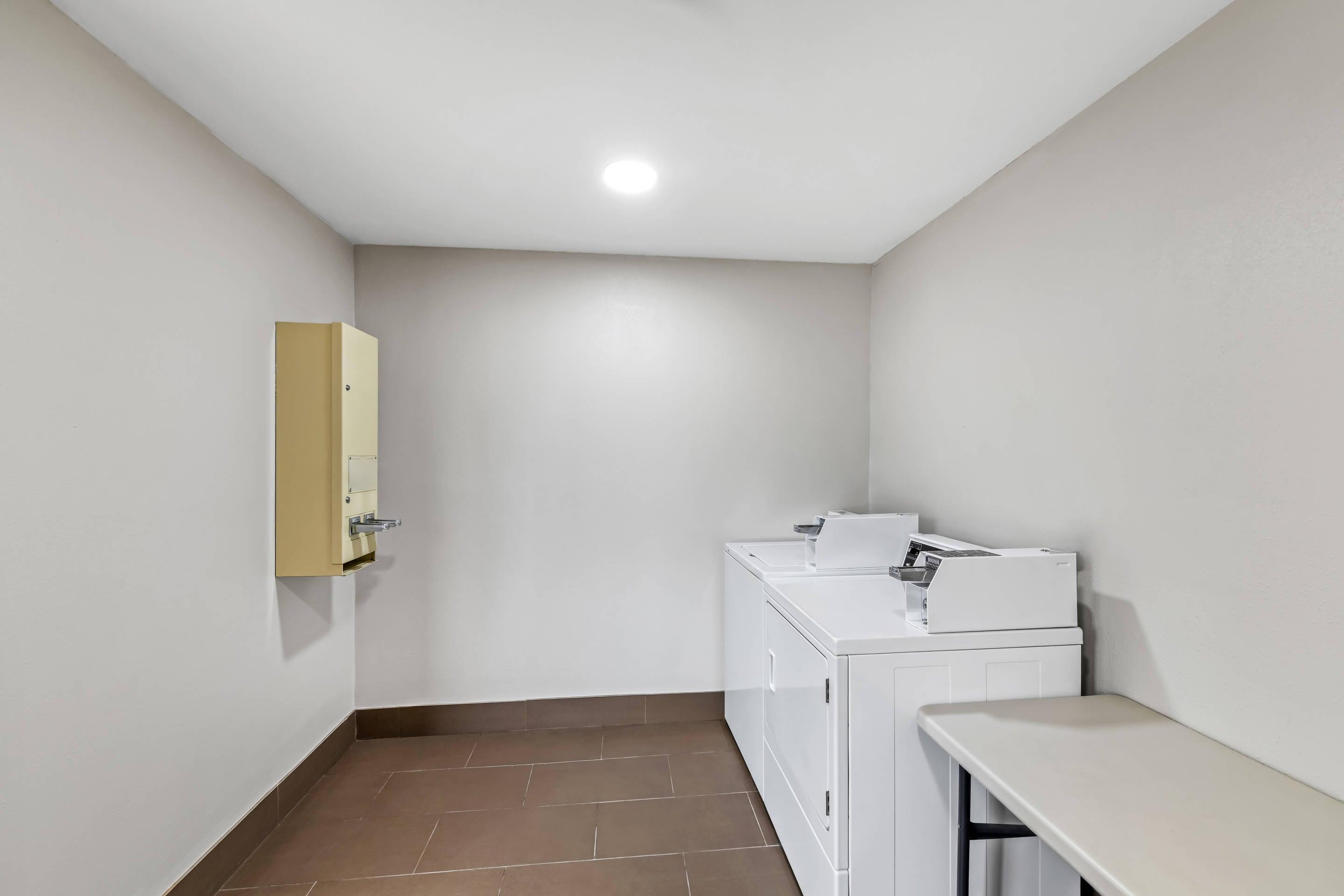 Guest laundry facilities | Comfort Inn Rhinelander