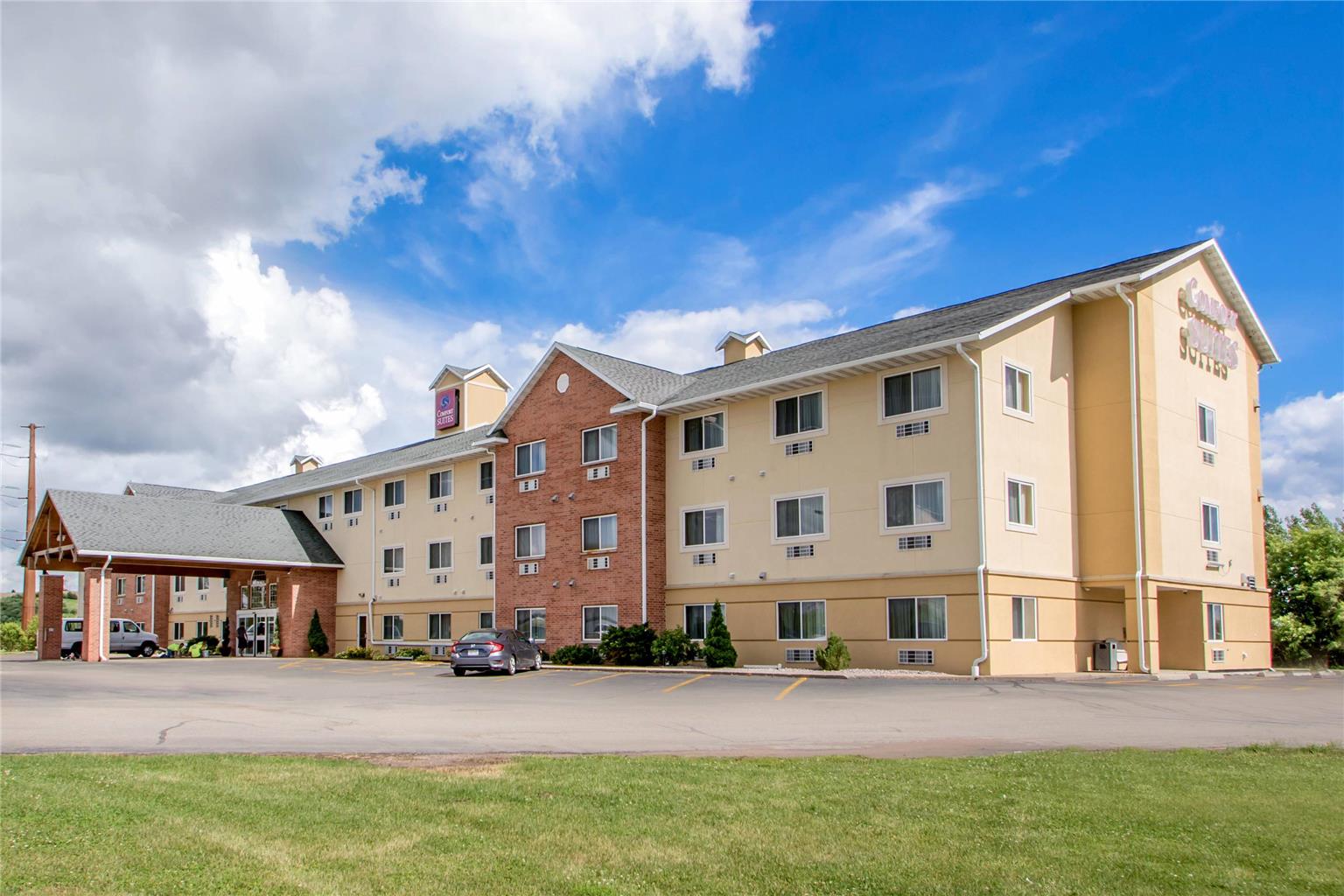 Comfort Suites