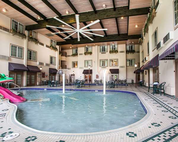 Pool - Comfort Suites Milwaukee Airport Oak Creek - I-41 & I-94, Exit 319