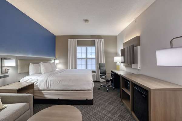 Suite - Comfort Suites Milwaukee Airport Oak Creek - I-41 & I-94, Exit 319