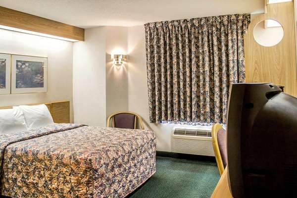  - Rodeway Inn Abbotsford