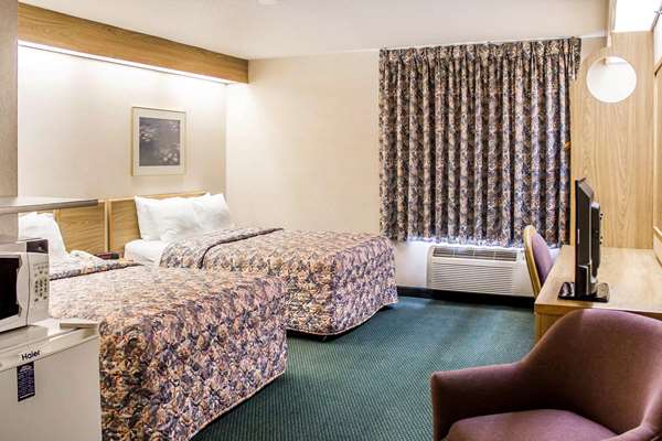  - Rodeway Inn Abbotsford