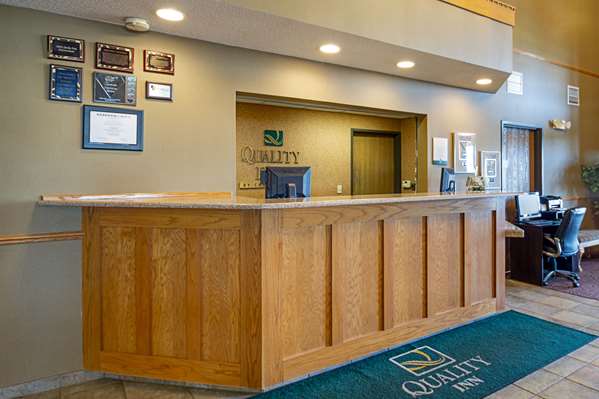  - Quality Inn Mineral Point