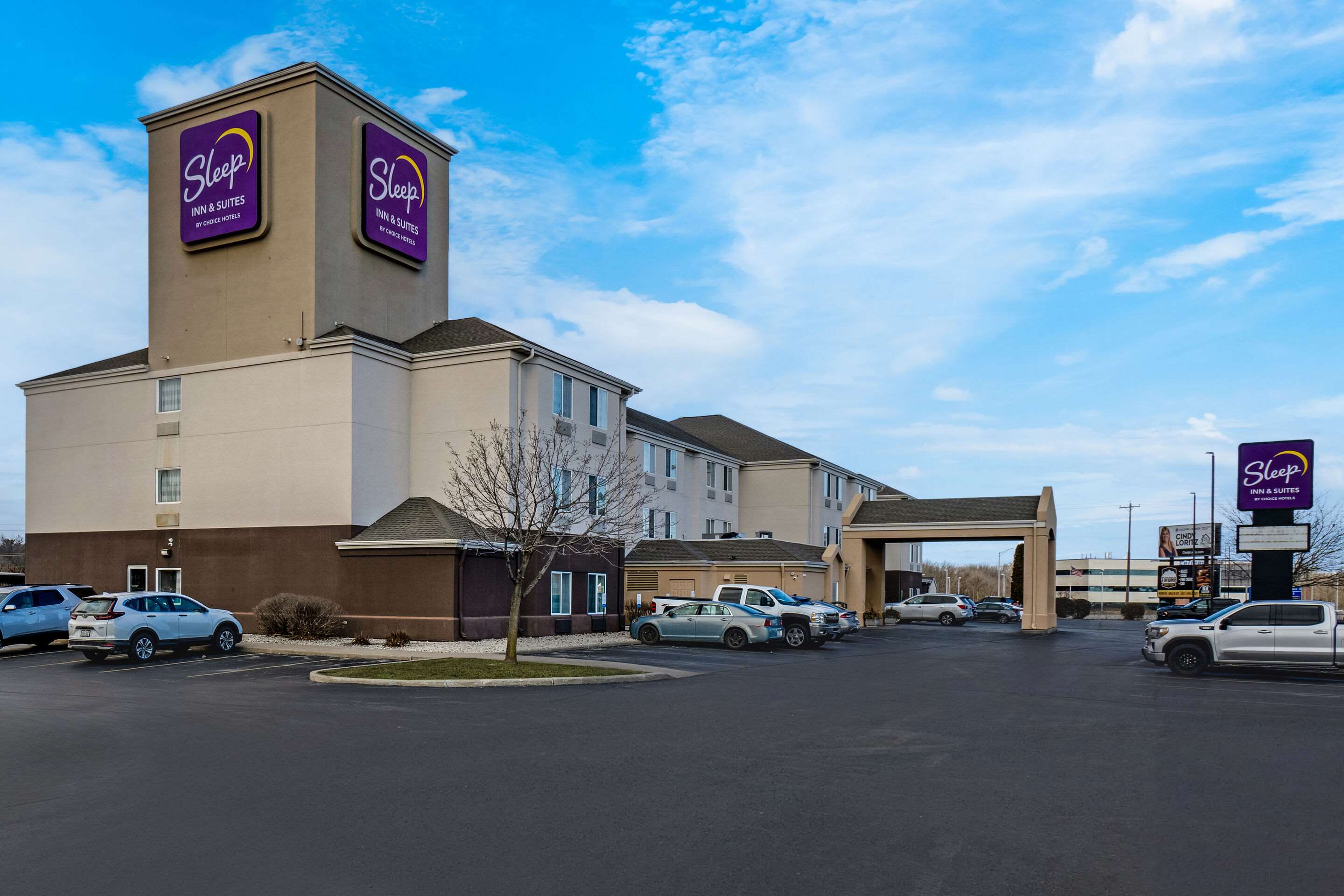 Hotel exterior | Sleep Inn & Suites Green Bay South