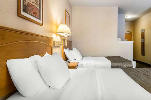  - Rodeway Inn & Suites Tomahawk