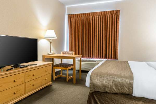  - Rodeway Inn & Suites Tomahawk