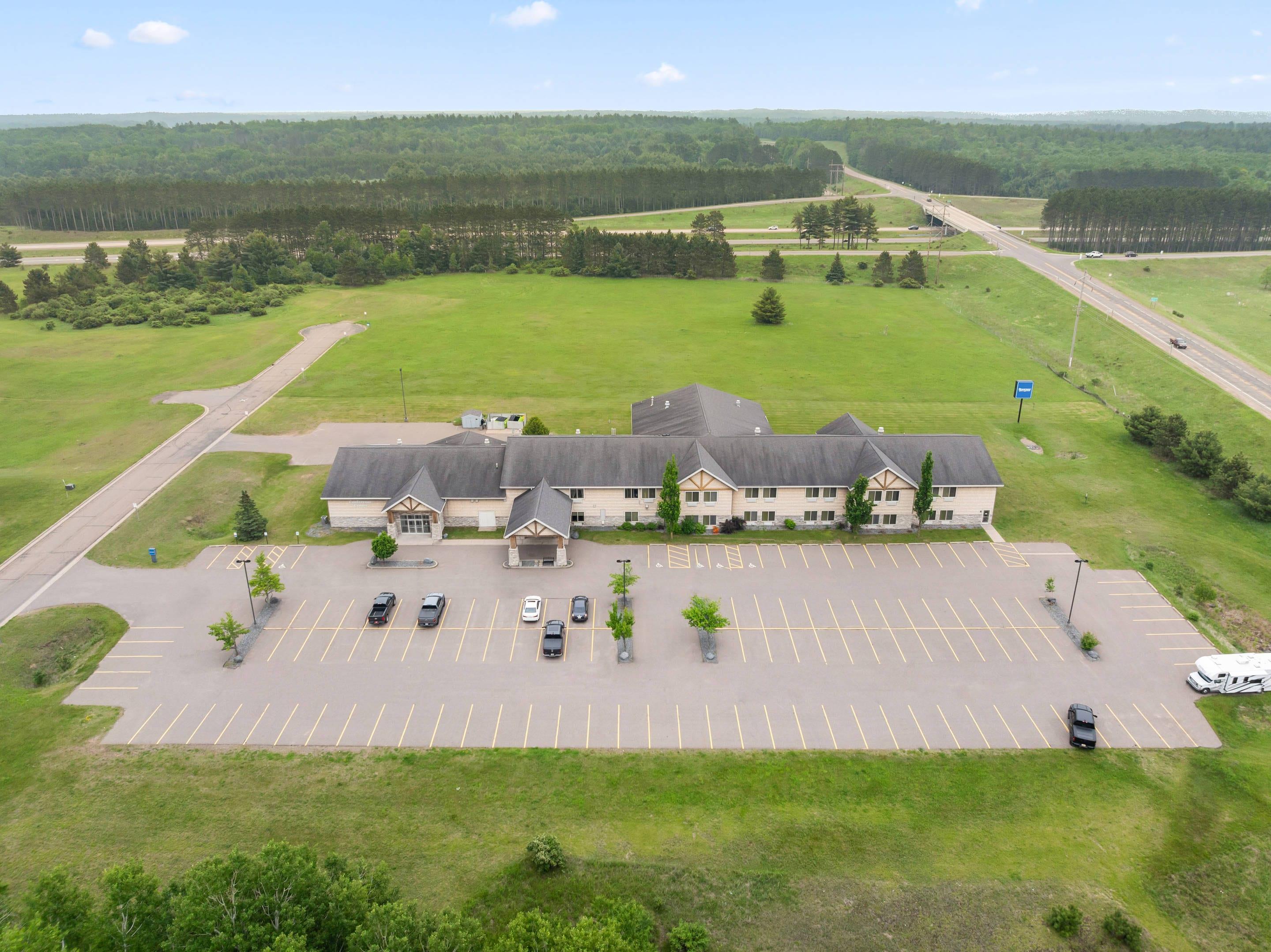 Aerial View | Rodeway Inn & Suites Tomahawk