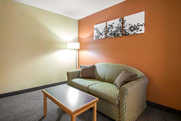 Suite - Sleep Inn & Suites Sheboygan - I-43, Exit 120