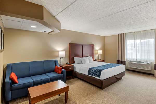 Suite - Comfort Inn Jackson