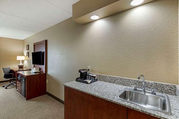 Suite - Comfort Inn Jackson