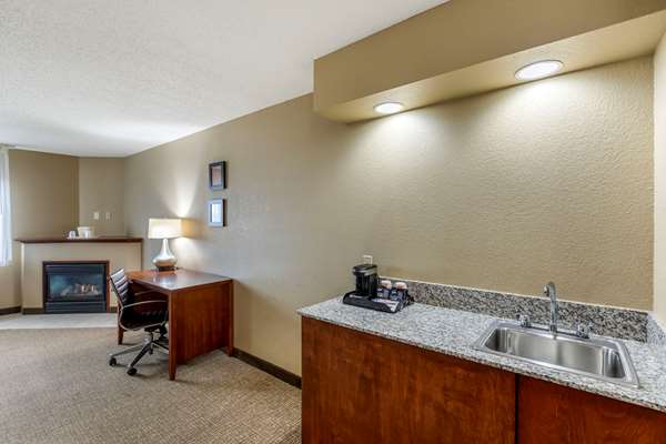 Suite - Comfort Inn Jackson