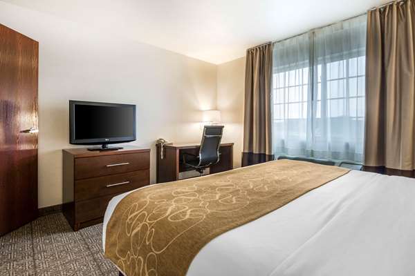 Suite - Comfort Suites Waupaca