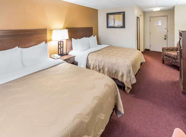  - Quality Inn & Suites Green Bay