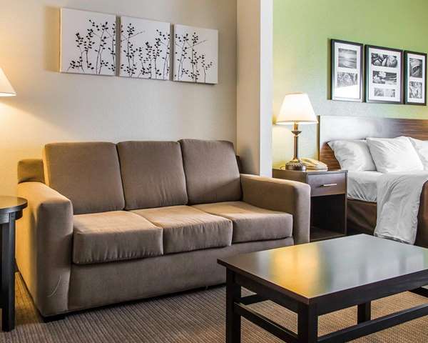 Suite - Sleep Inn & Suites Wisconsin Rapids