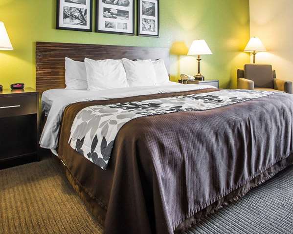  - Sleep Inn & Suites Wisconsin Rapids