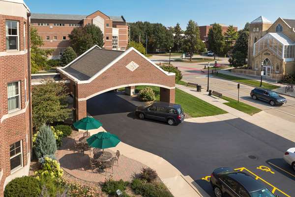 Exterior view - Kress Inn De Pere