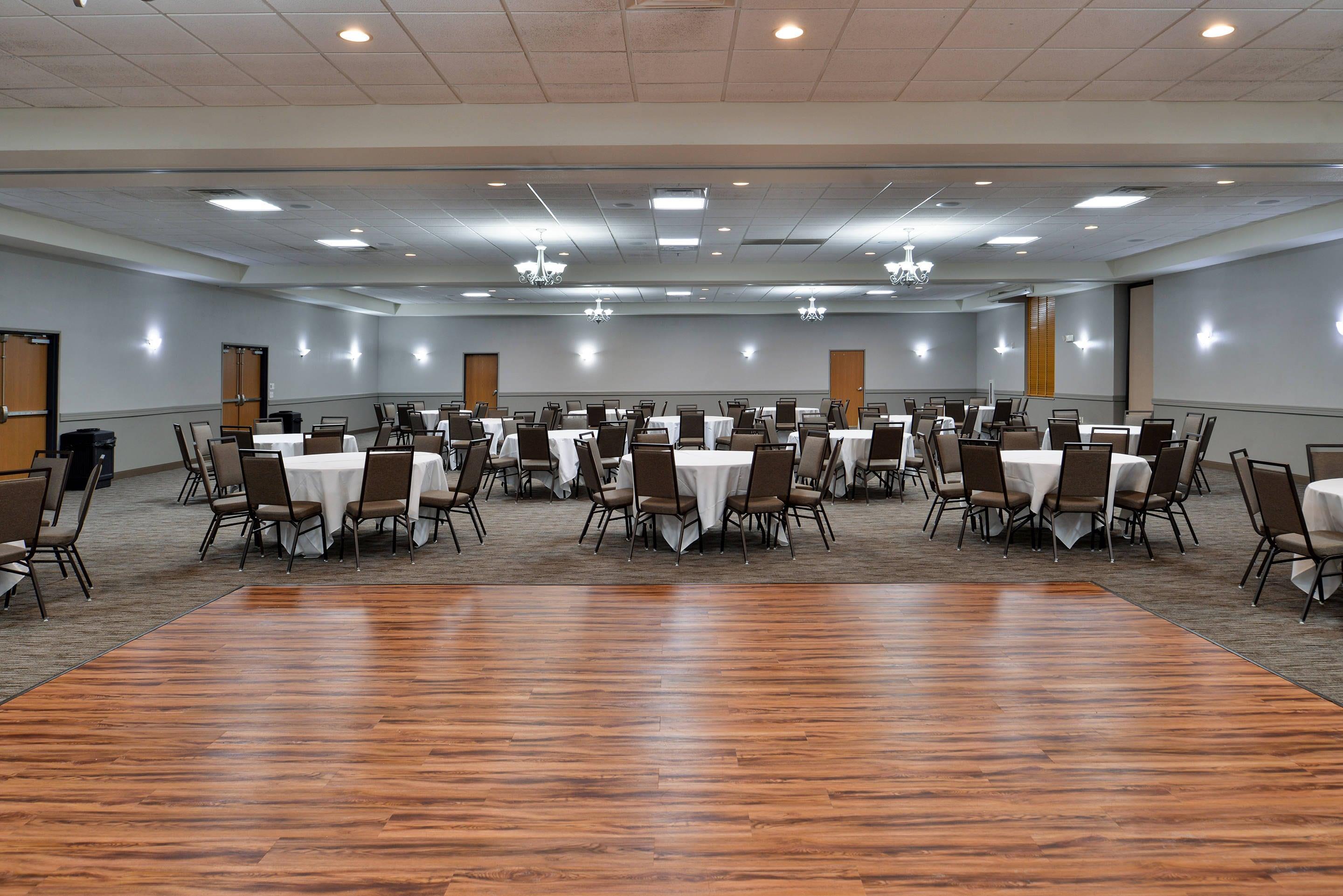 Meeting room | Comfort Inn & Suites Madison North