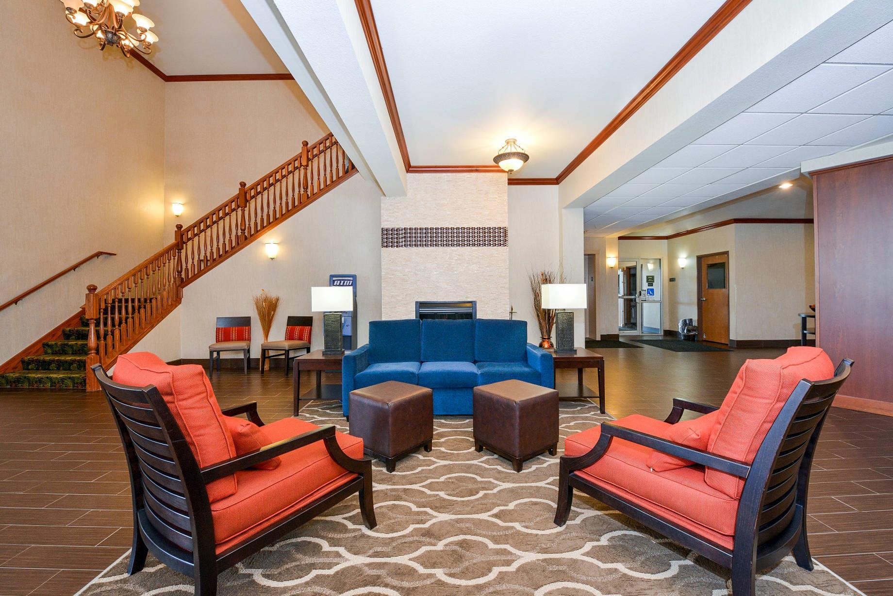 Spacious lobby with sitting area | Comfort Inn & Suites Madison North