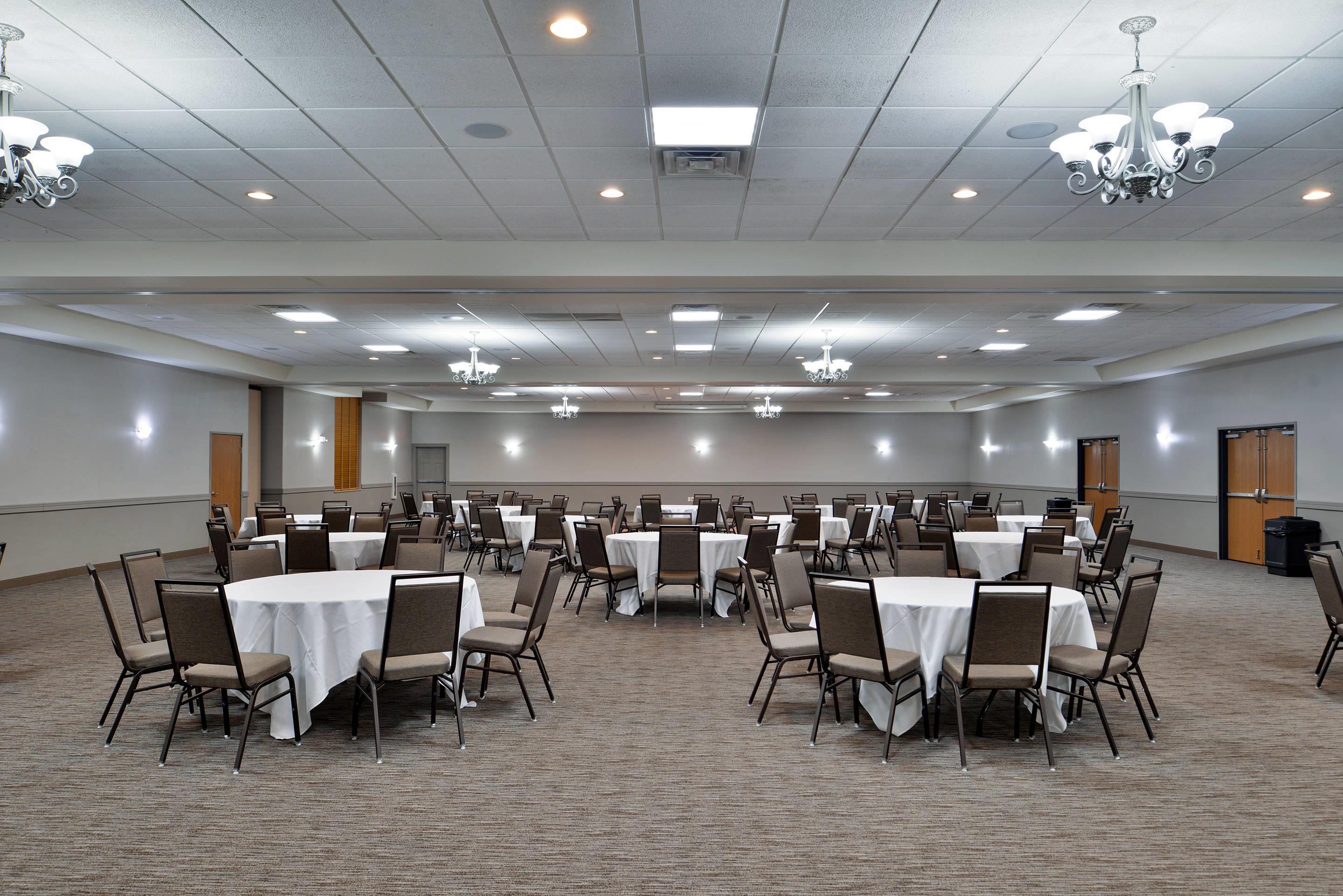Meeting room | Comfort Inn & Suites Madison North
