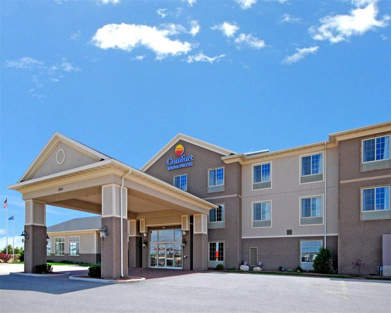 Comfort Inn & Suites