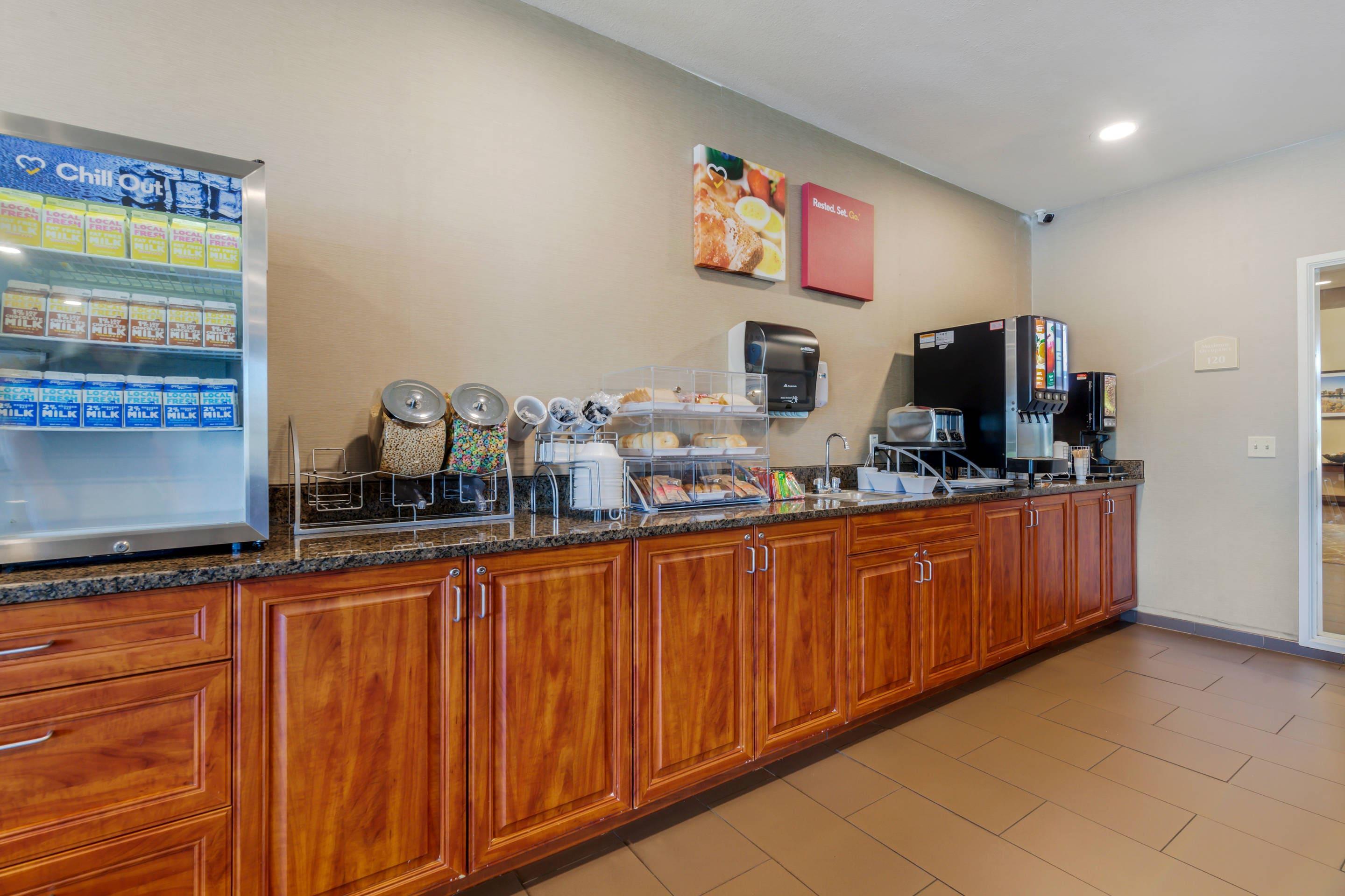 Breakfast counter