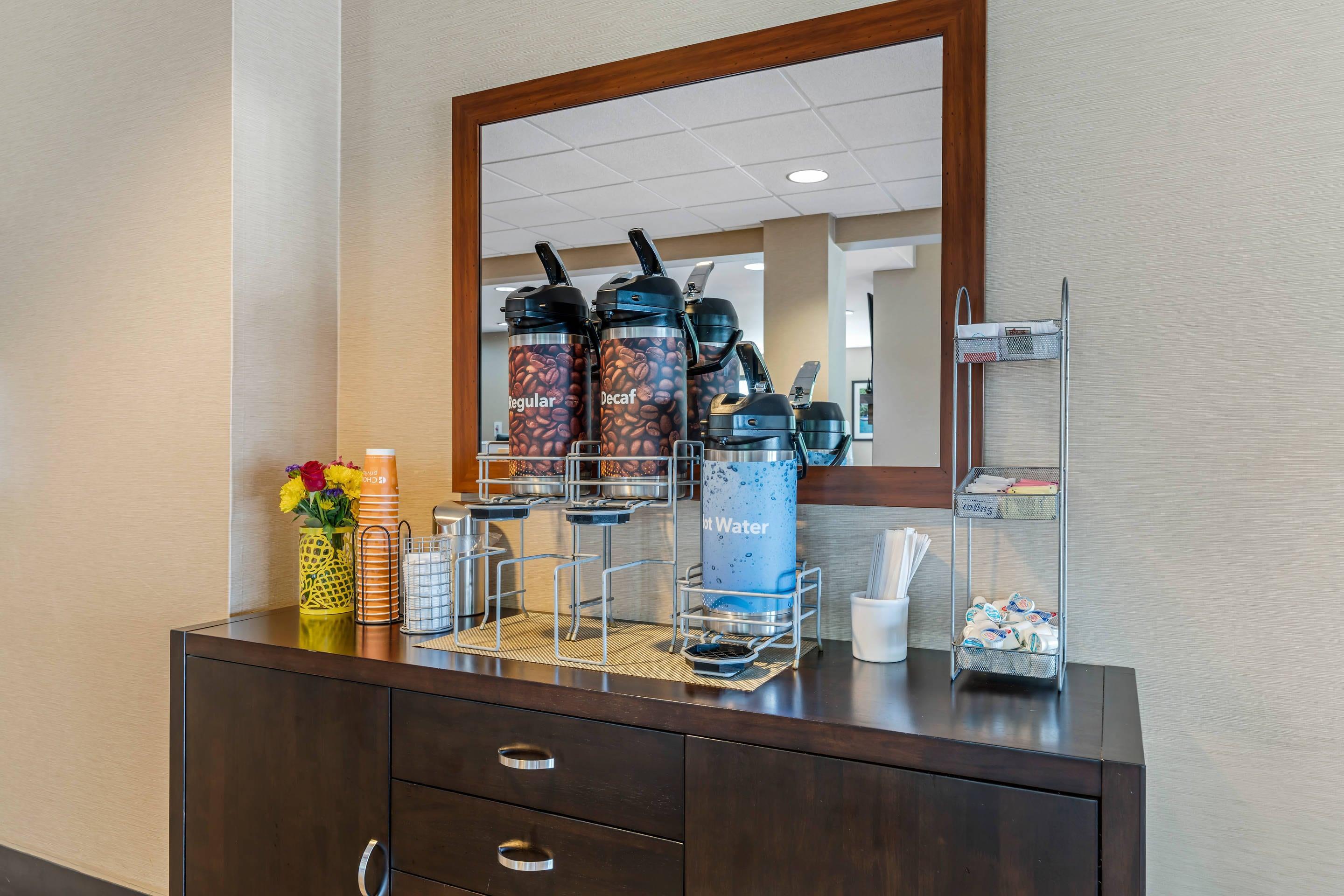 Free coffee | Comfort Suites Lake Geneva East