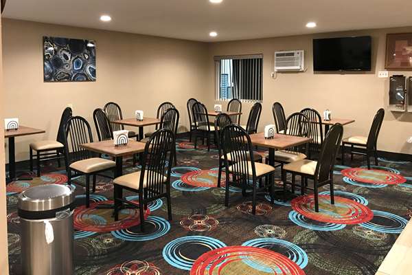 Amenities - Econo Lodge La Crosse