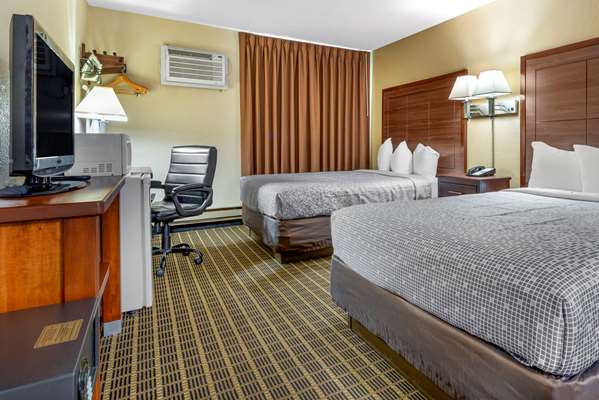  - Econo Lodge La Crosse