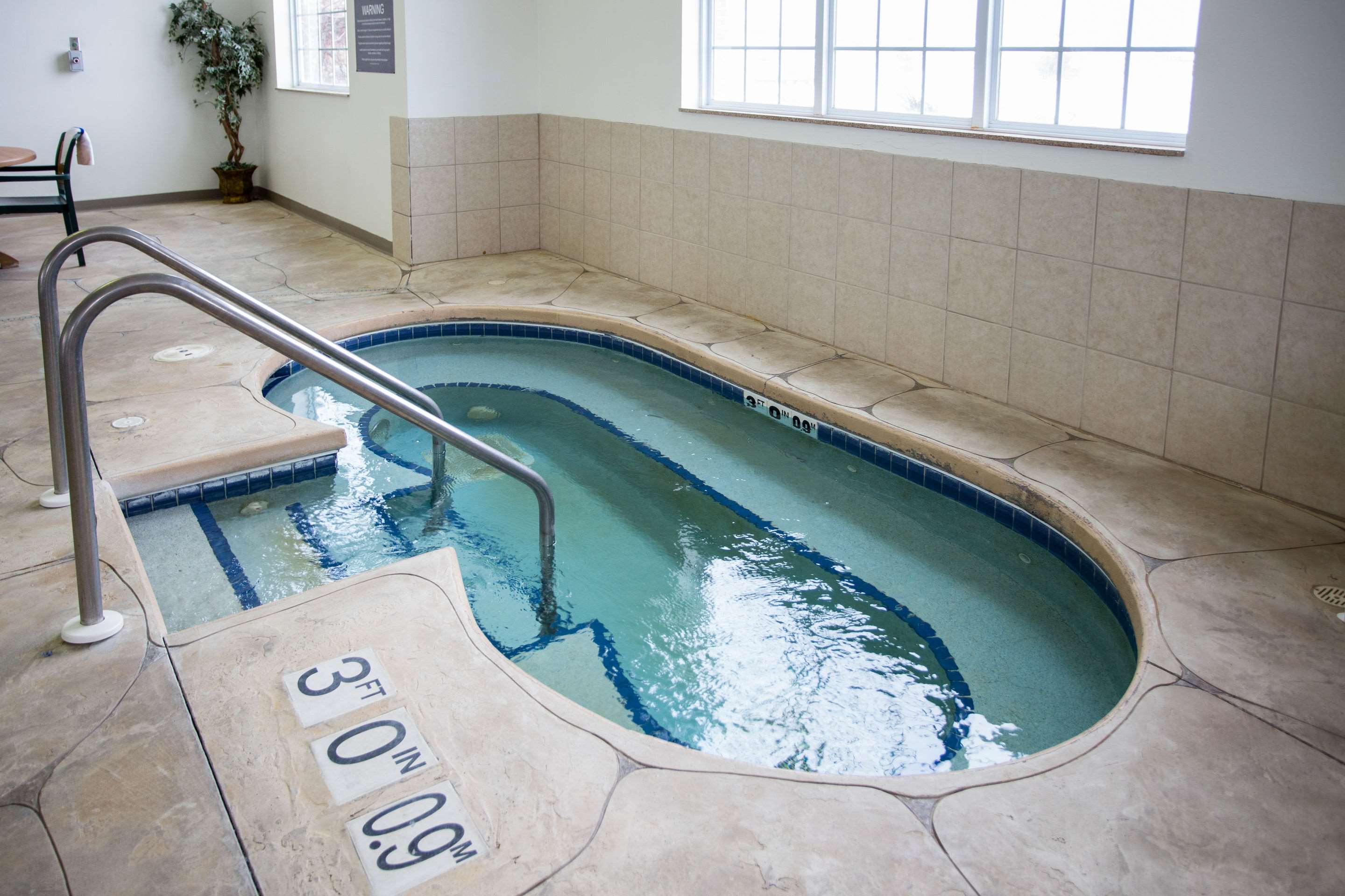 Indoor hot tub | Sleep Inn & Suites Conference Center Eau Claire