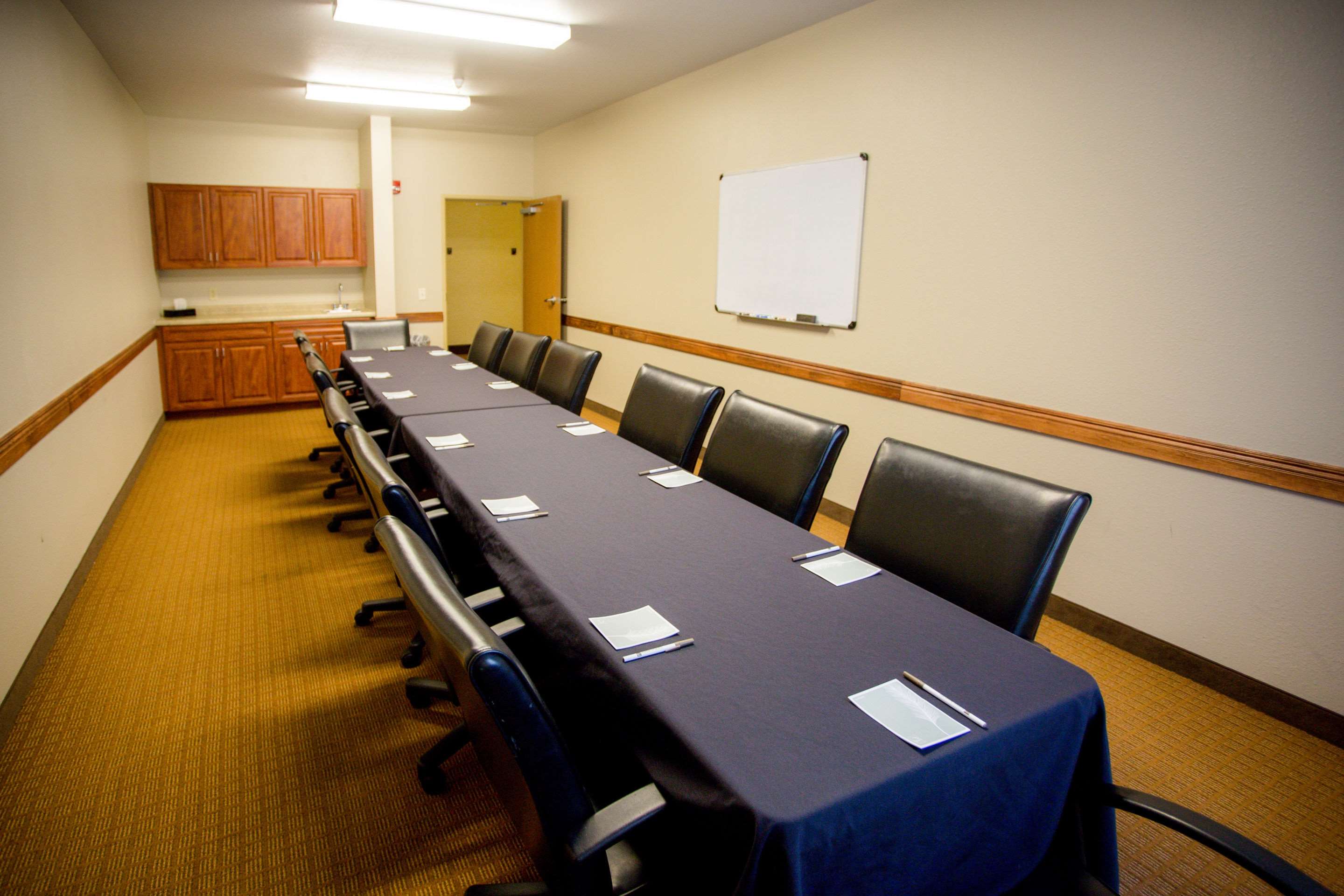 Boardroom | Sleep Inn & Suites Conference Center Eau Claire