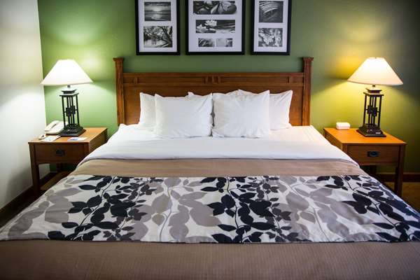  - Sleep Inn & Suites Conference Center Eau Claire