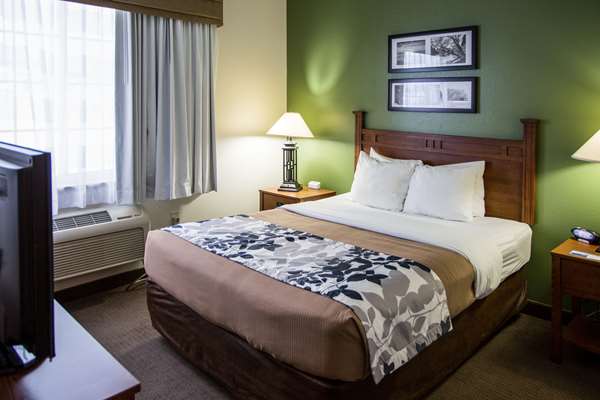Suite - Sleep Inn & Suites Conference Center Eau Claire