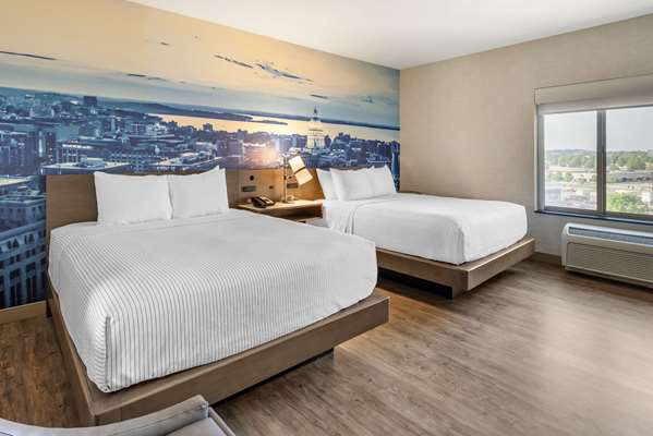 Suite - Cambria Hotel East Madison - I-39, I-90 & I-94, Exit 135