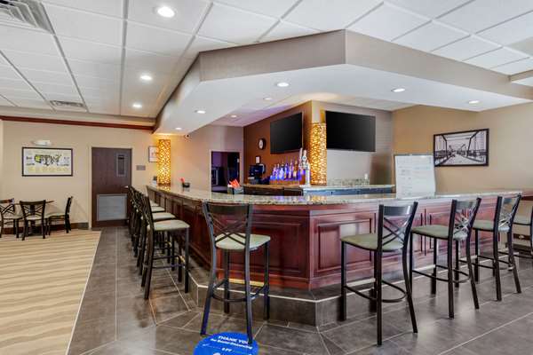 Bar - Comfort Inn Plover - I-39, Exit 153