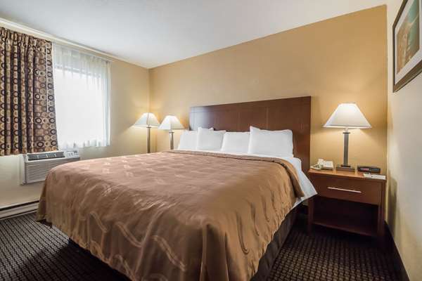  - Quality Inn Janesville - I-39 & I-90, Exit 171A