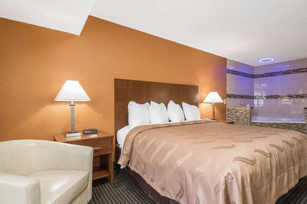  - Quality Inn Janesville - I-39 & I-90, Exit 171A