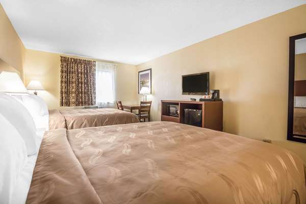  - Quality Inn Janesville - I-39 & I-90, Exit 171A