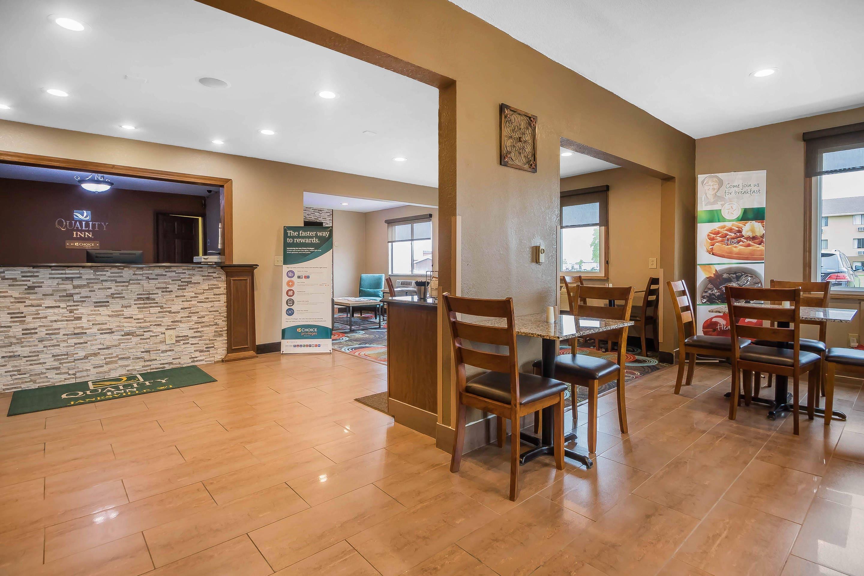 Breakfast area